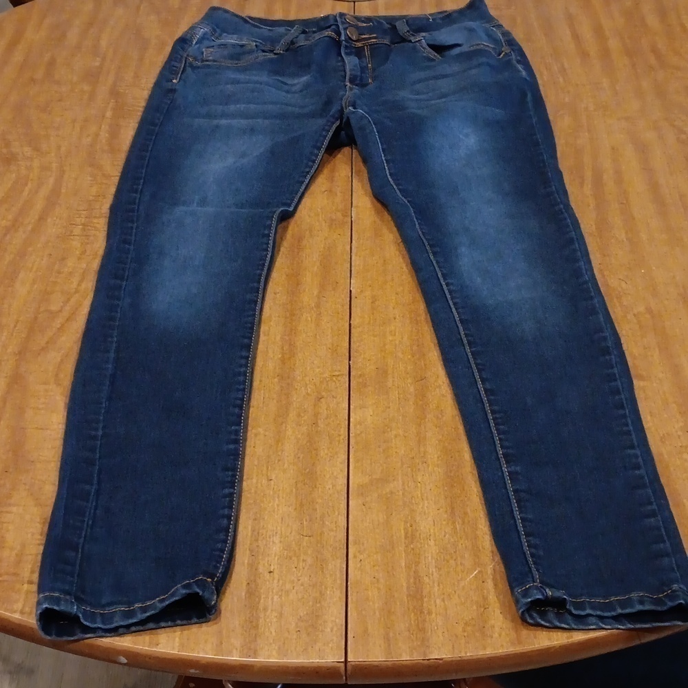 Hailey jeans size 11.